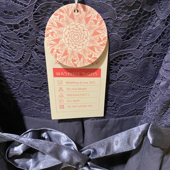 Bridesmaid/Wedding Guest/Prom/Christmas Dress - Picture 3 of 5